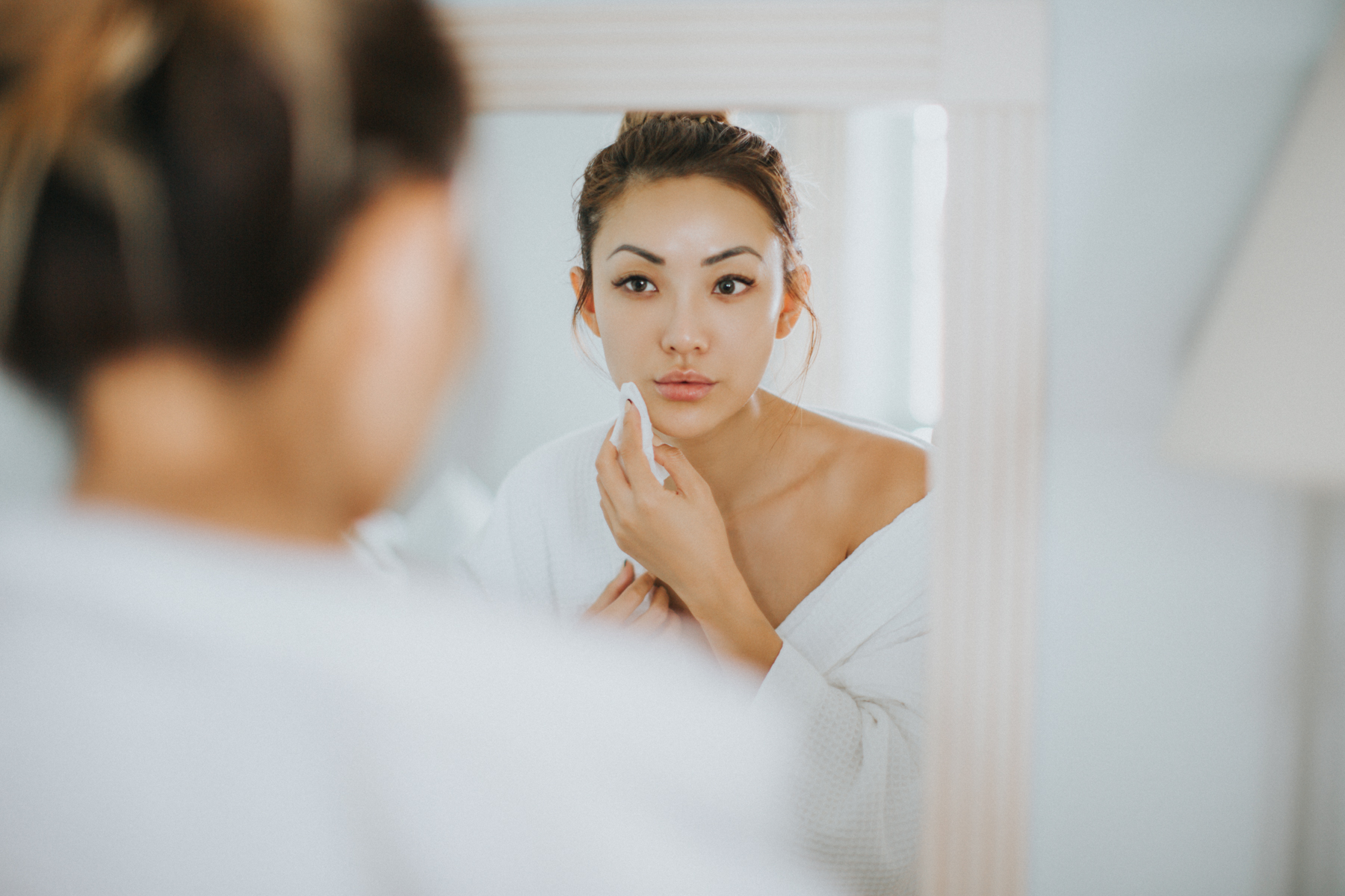 The Skincare Routine You Need During a Hangover - The Newsette